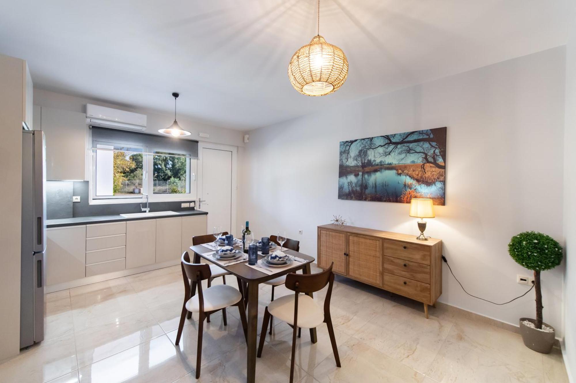 Ruellia Luxury Apartments Kalligoni ภายนอก รูปภาพ