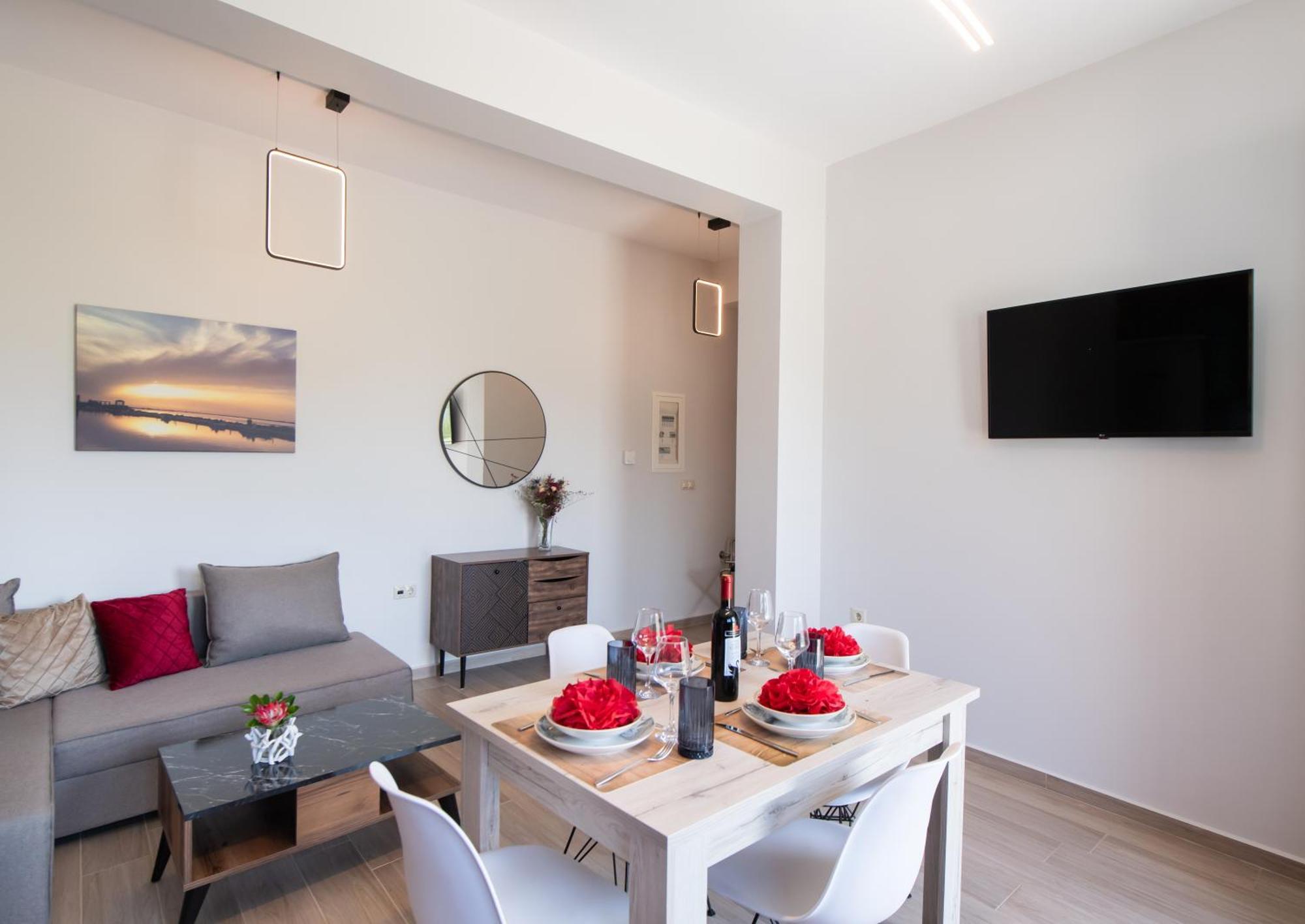 Ruellia Luxury Apartments Kalligoni ภายนอก รูปภาพ